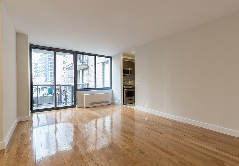 1st image of 235 W 48th St APT 9N