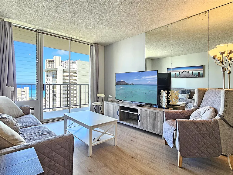 2452 Tusitala St #2103 — Photo 3