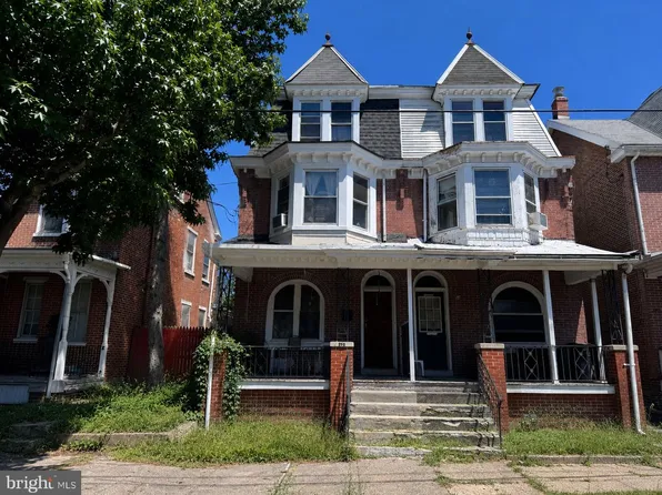 15 E 2nd St, Pottstown, PA 19464