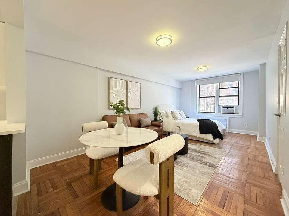 1st image of 130 E 18th St APT 1J