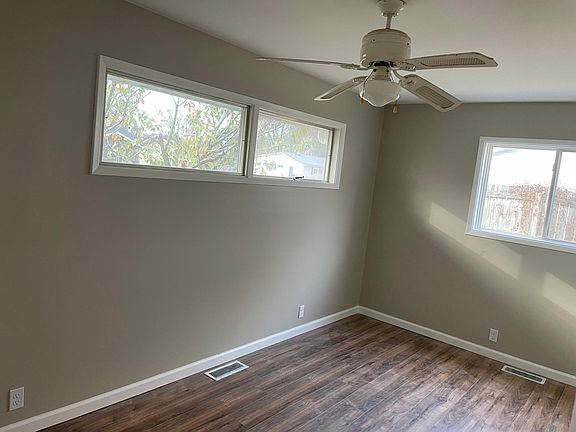 5th image of 3227 Boynton Ave