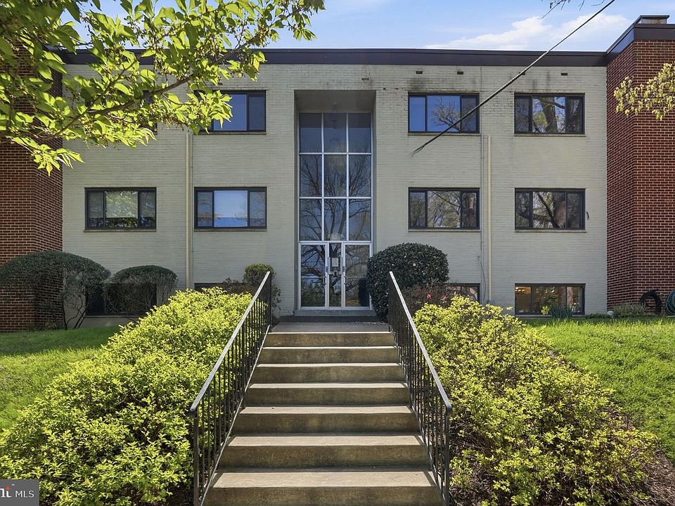 1st image of 407 Tulip Ave APT 104