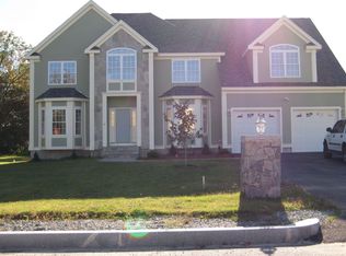 4 Presidential Way, Dracut, MA 01826