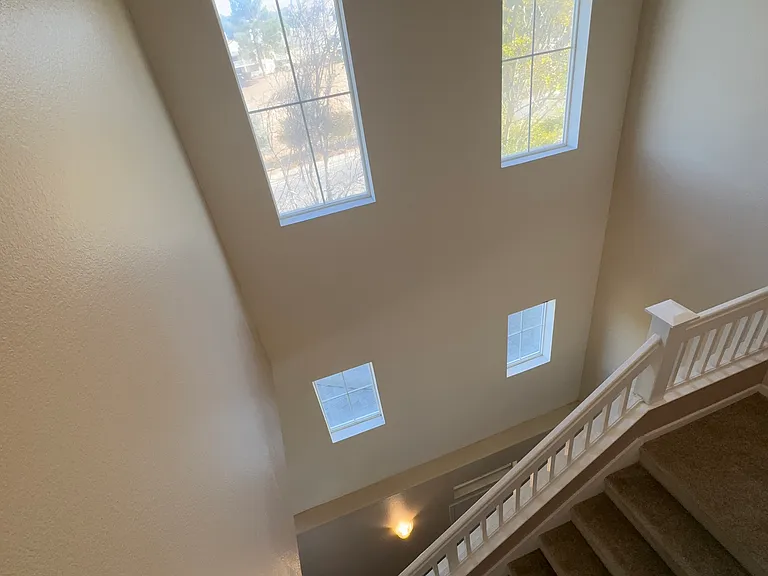 1084 Cottage Ln — Photo 23