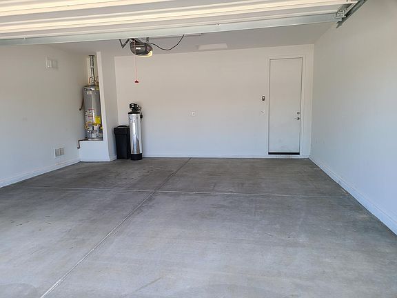 2nd image of 18933 S 209th Pl