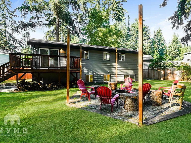 1928 214th St SW — Photo 25