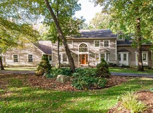 2375 Hardwood Ct SW, Rochester, MN 55902