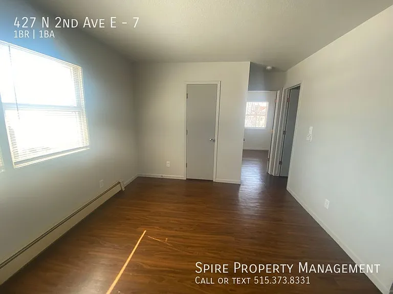 427 N 2nd Ave E #7 — Photo 5