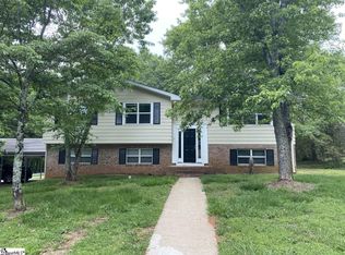 114 Devon Dr, Mauldin, SC 29662