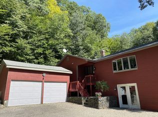 24 Lambson Rd, Montgomery, MA 01050