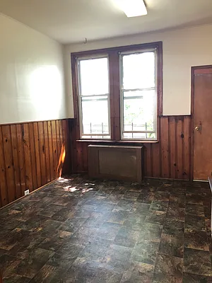 Rented by Compass | media 22