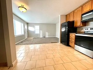 4th image of 206 N 17th St
