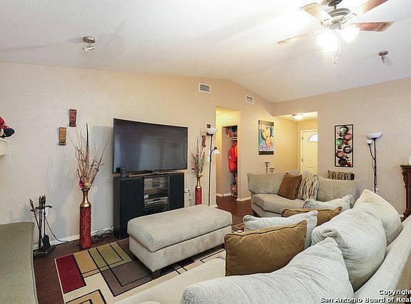 5th image of 6307 Barton Mill St