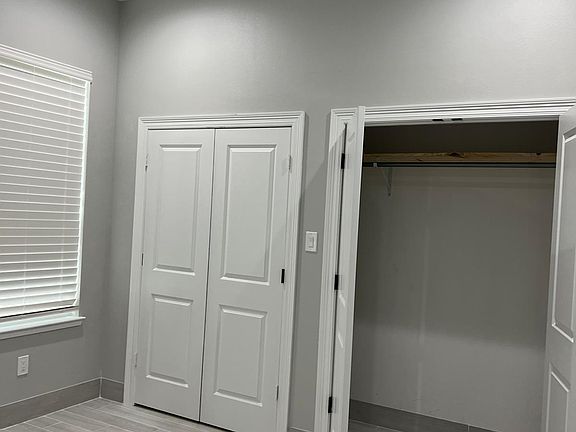 3rd image of 8539 Valor Dr