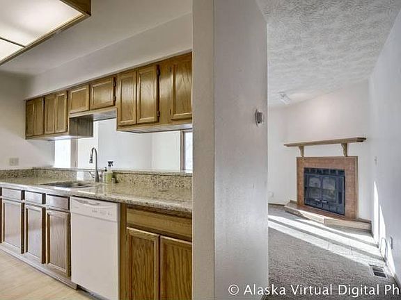 5th image of 17330 Beaujolais Cir