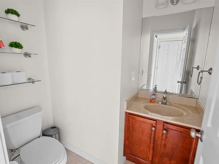 4295 Stone Creek Dr — Photo 18