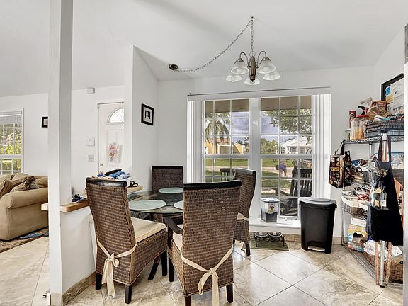4th image of 5359 Courtney Cir
