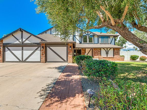 2nd image of 4550 E Karen Dr