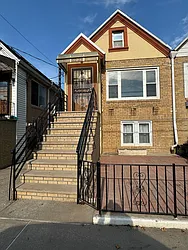 2225 Ryder Street, #2