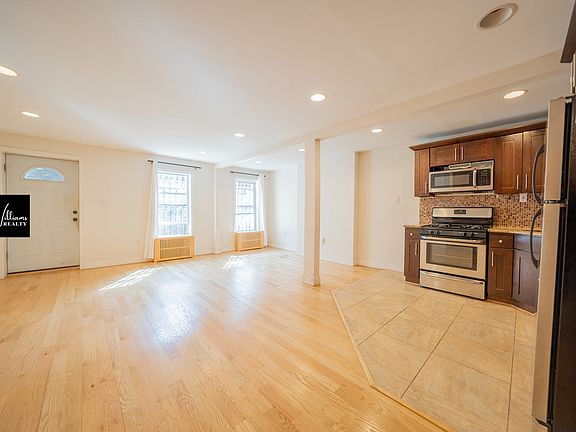 4th image of 349 Kosciuszko St #1