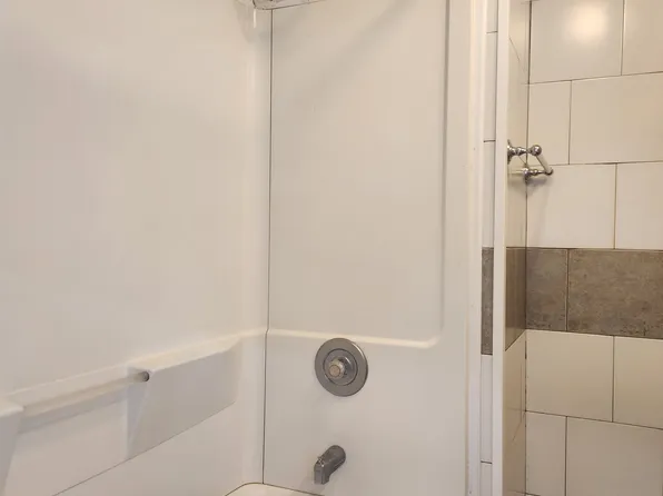 22 Tracy St Floor 1, Rochester, NY 14607