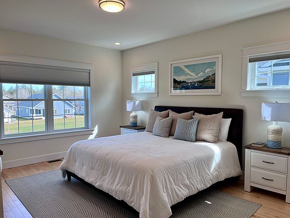 5th image of 20 Huckleberry Avenue #58
