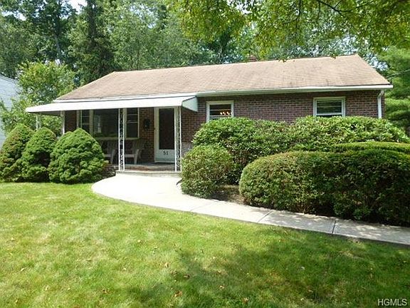 4th image of 51 Sherwood Dr