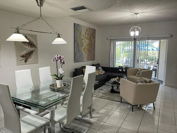 36 Key West Ct, Fort Lauderdale, FL 33326