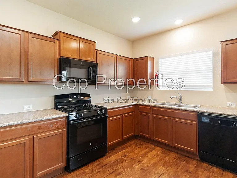 8430 Terlingua Cv — Photo 8