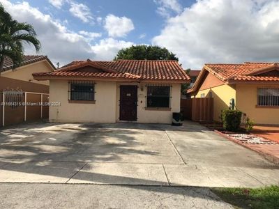 6020 W 22nd Ln, Hialeah, FL, 33016