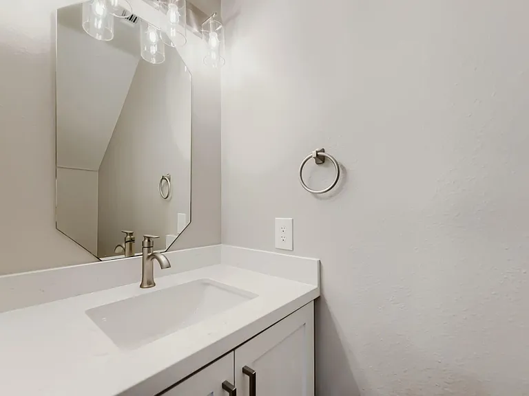 11 Wineberry Pl — Photo 9