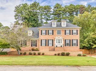 736 Oxford Ct, Lilburn, GA 30047