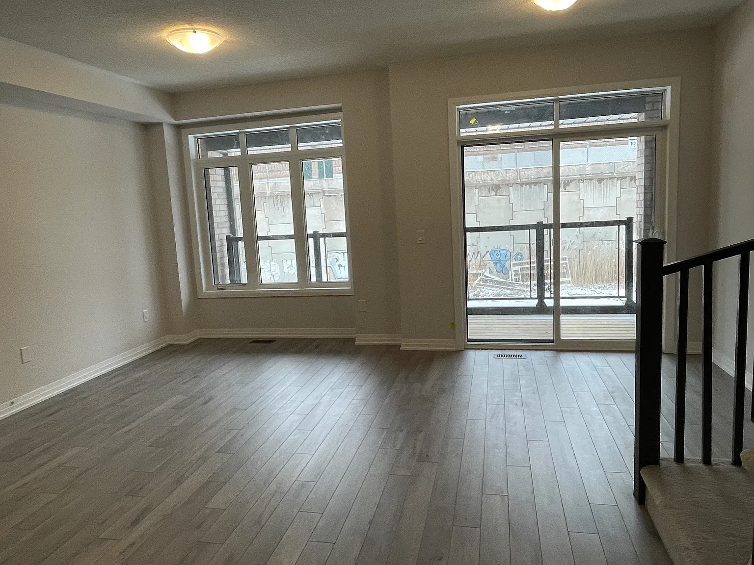 2 bed, 1354 sqft, $2,200 — Photo 2