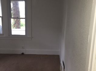 1317 N Adams St, South Bend, IN 46628