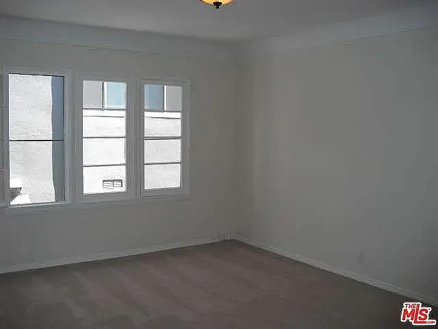 9963 Durant Dr — Photo 3