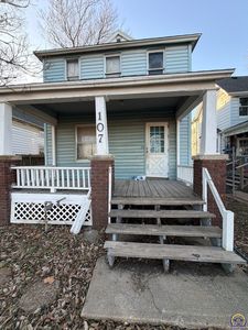 107 NW Taylor St, Topeka, KS, 66603