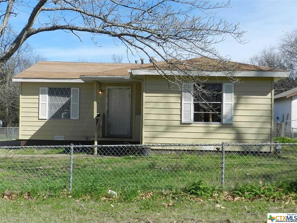 2nd image of 806 S 2nd St