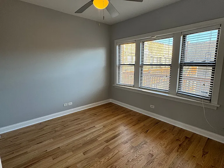 1340 W Irving Park Rd #3 — Photo 23