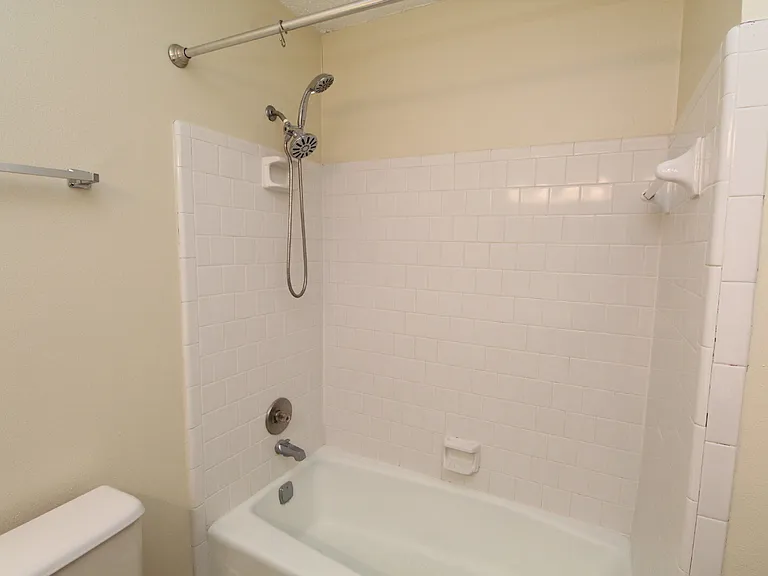 7859 Bay Meadows Dr — Photo 19