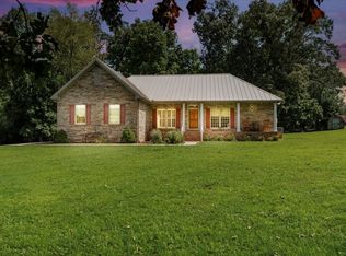 2979 Winchester Hwy, Elora, TN 37328