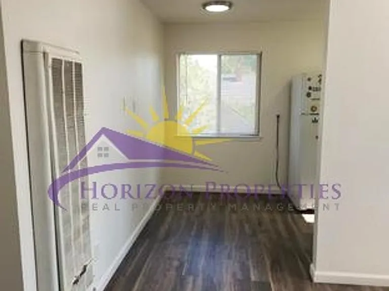1617 Arcade Blvd #11 — Photo 6