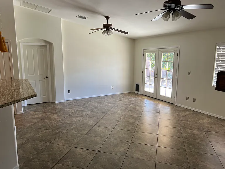 2843 W Ribera Pl — Photo 7