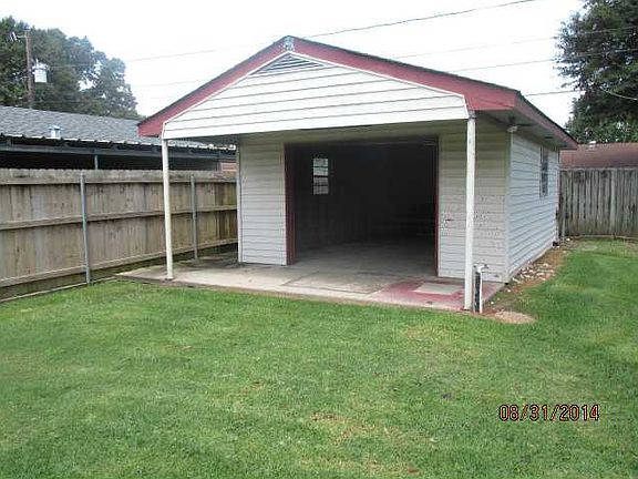 3rd image of 417 Fairview Dr