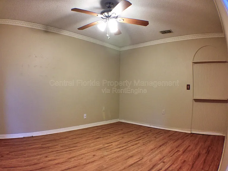 4437 Stonemeadow Dr — Photo 9