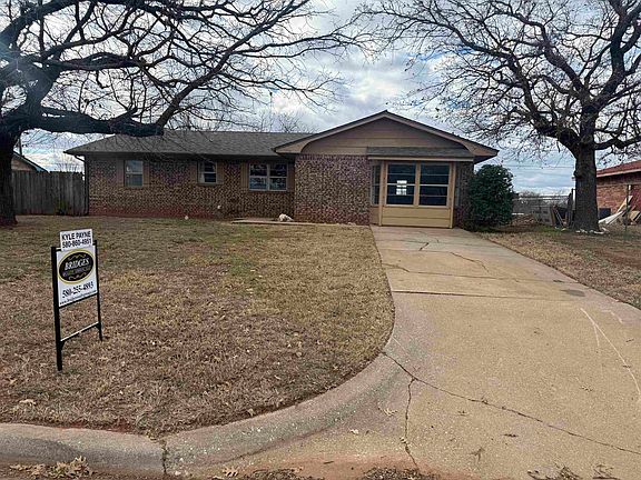 3rd image of 180163 Larue Dr