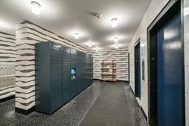 2055 Center Avenue, #10B