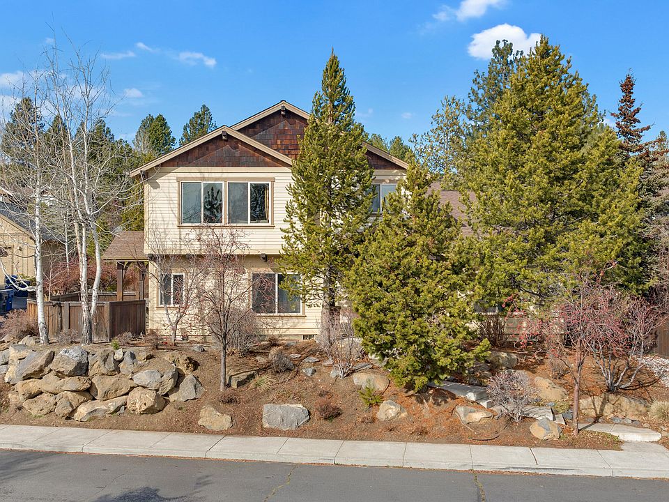 1st image of 61429 Linton Loop