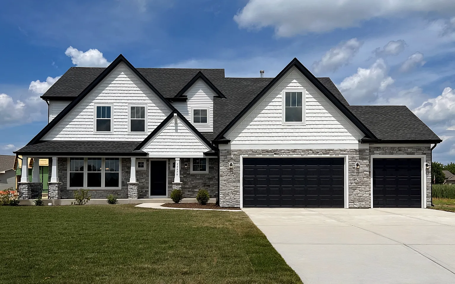 The Craftsman Plan, Whispering Oaks photo 1