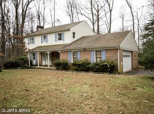 5 Wythe Ct, Glen Arm, MD 21057