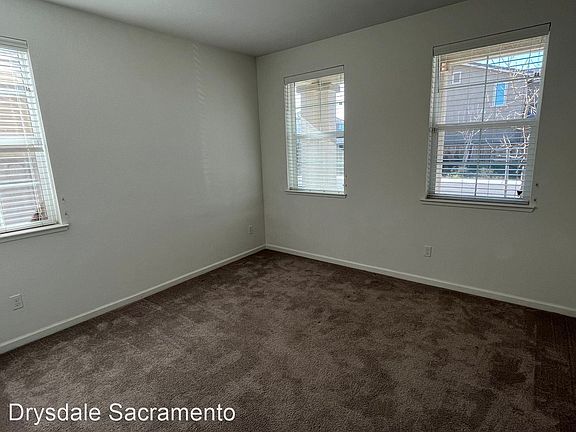 4th image of 4169 Hydra Cir